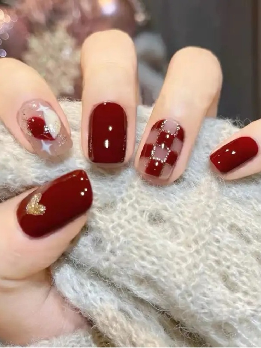 3/$40 NIB 24 Pcs Heart ♥️ Pattern Press On Nails